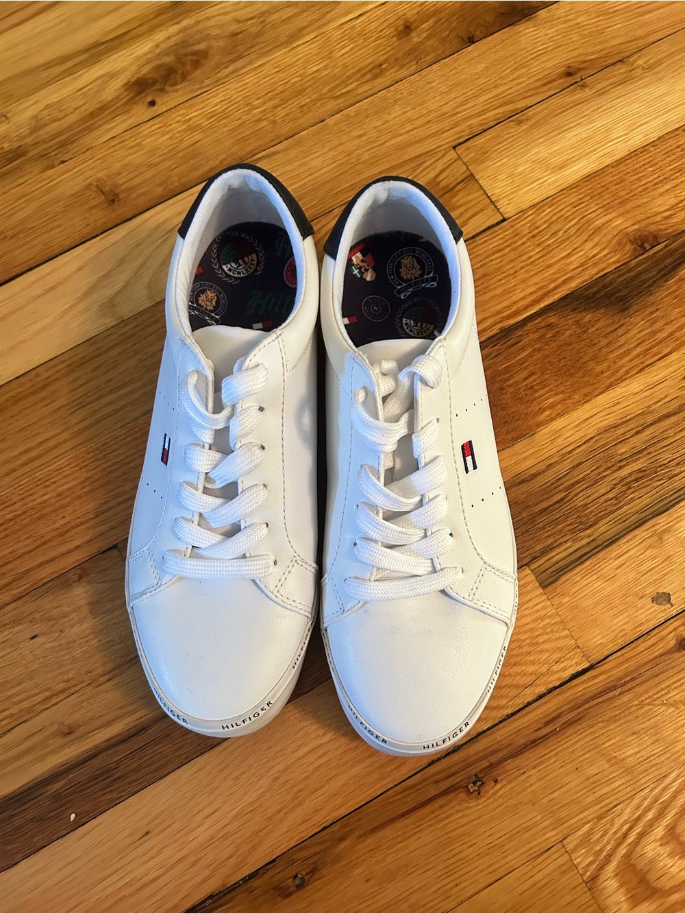 Tommy Hilfiger White Leather Sneakers with Flag Detail